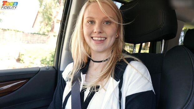 Lily Raider