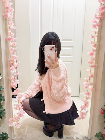 lilylightsworn
