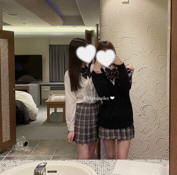lilyxoxoles