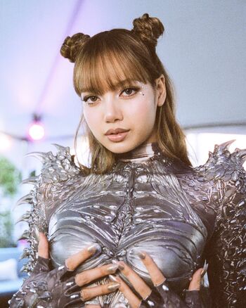 Lisa Blackpink