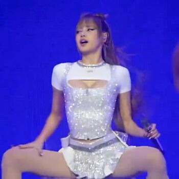 Lisa Blackpink