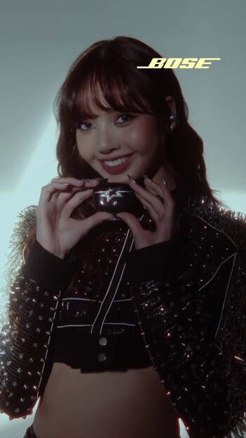 Lisa Blackpink