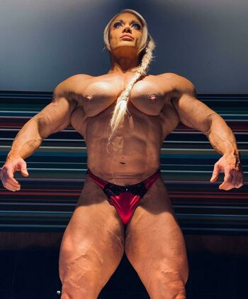 Lisa Cross FBB