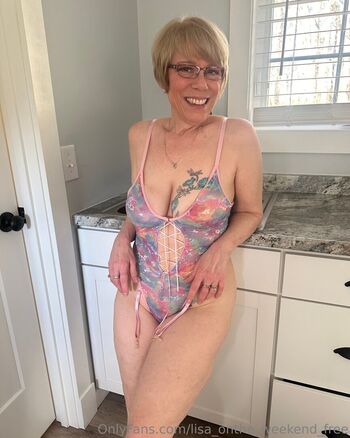 lisa_onthe_weekend_free