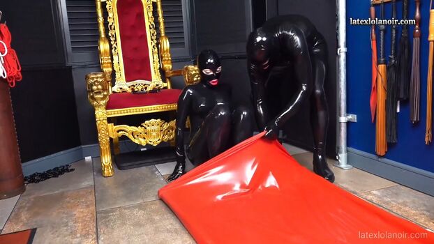 Lola Noir