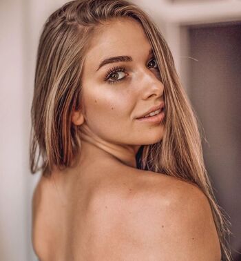 Lola Weippert