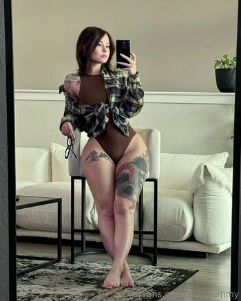 Lolaknivesxz