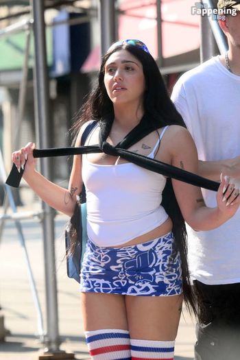 Lourdes Leon