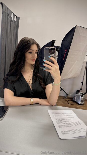 lovelyqueen22