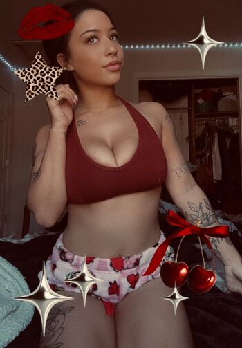 lovelyymiaxo