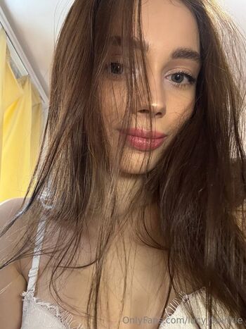 lucy_twinkle