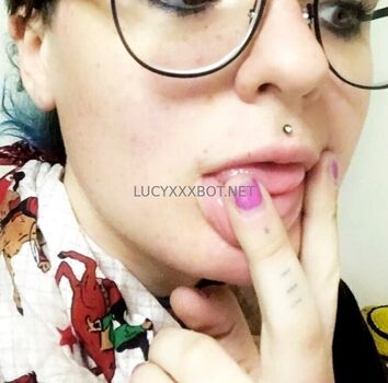 lucyxmachina