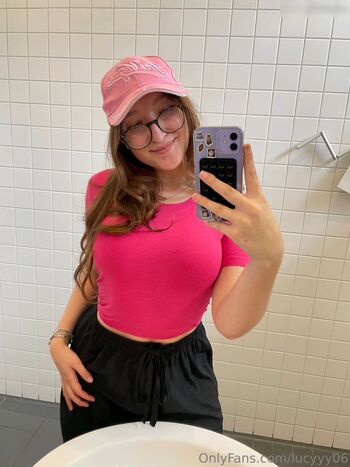 Lucyyy06