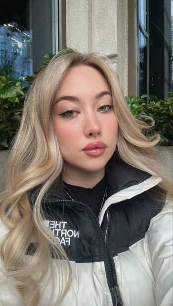 Luna Bognya