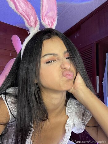 lunasophia_
