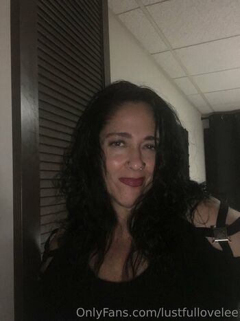 lustfullovelee