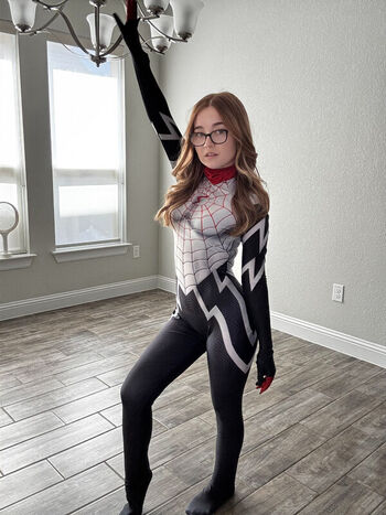 Full leaked Lyssaurora private onlyfans photo