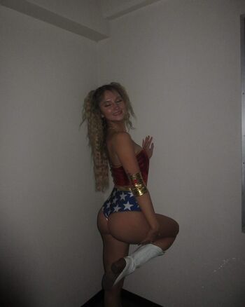 Maddy Knight