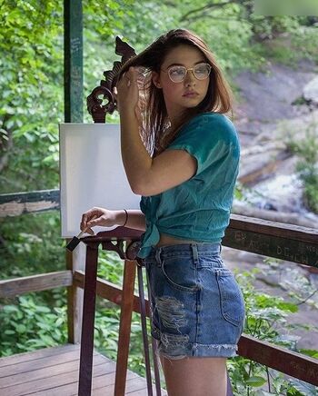 Madelyn Cline