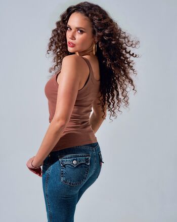 Madison Pettis