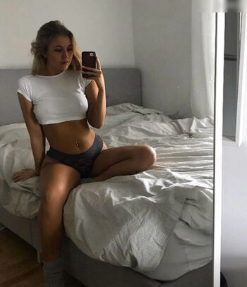 Maja Kruse Frank / majakrusefrank