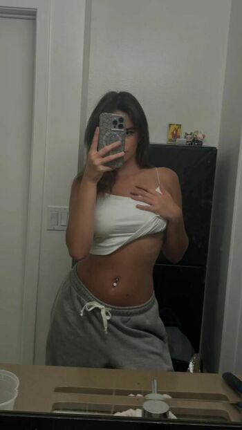 Makenzie Raine