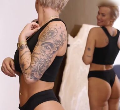 Mandy-Kay Bart