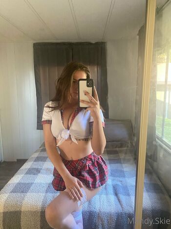 mandy.skie