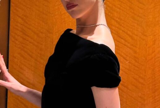 Margaret Qualley