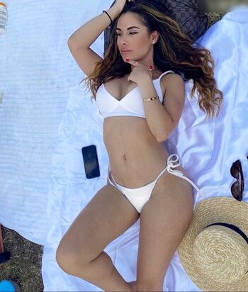 Maria Bell