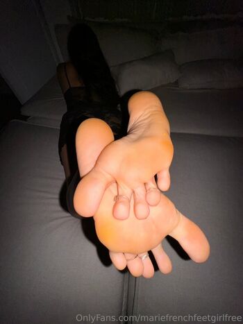 mariefrenchfeetgirlfree
