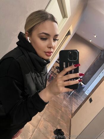 mary_uncensored