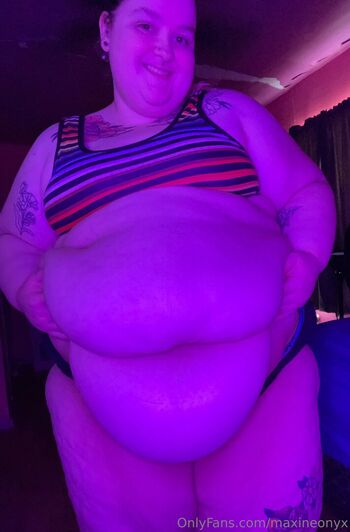 maxineonyx