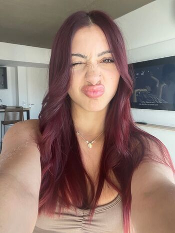mayaraaee
