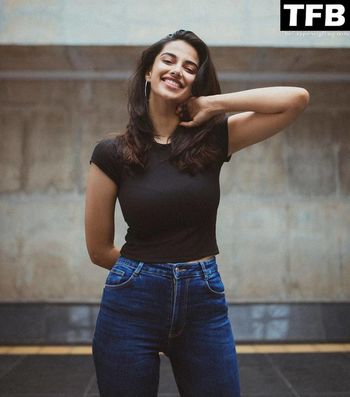 Meenakshii Chaudhary