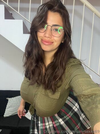 Megan_sexxx69