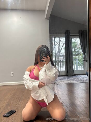 megbanksxo