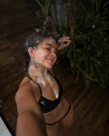 Mel Maia