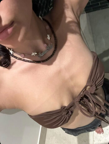 Melody Oz