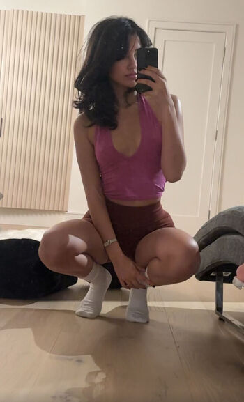 Melody Oz
