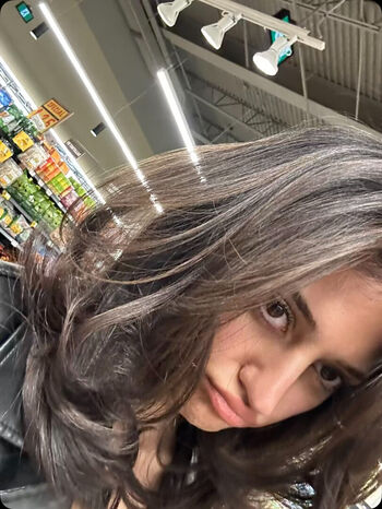 Melody Oz