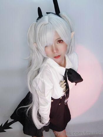 Mewjiic