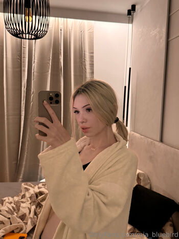Mia_Bluebird