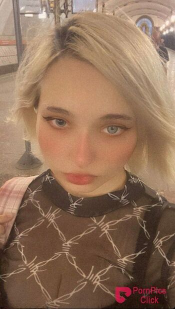 mia_green_tea