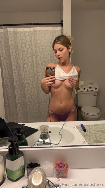 miafosterxx