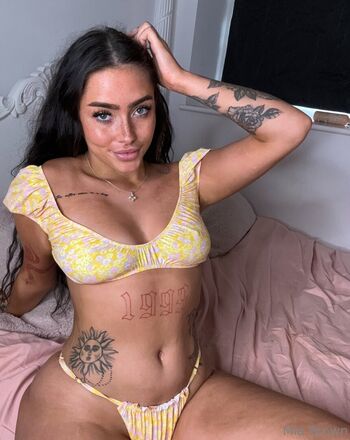 miaxbrown