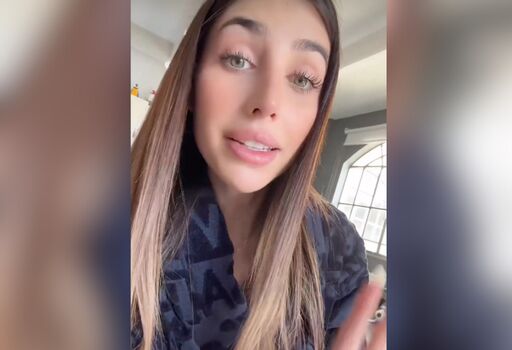 michelle_comi
