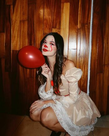 Michelle Mendizábal / mish_mend