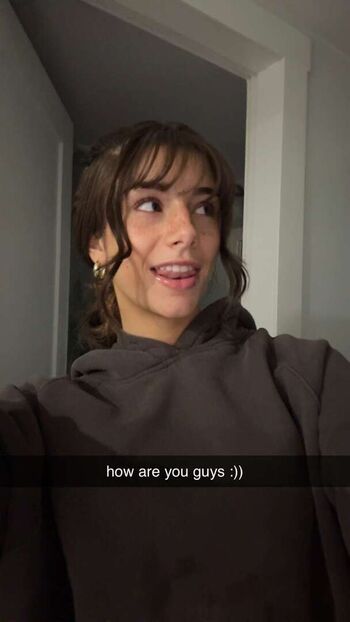 Mikayla Campinos