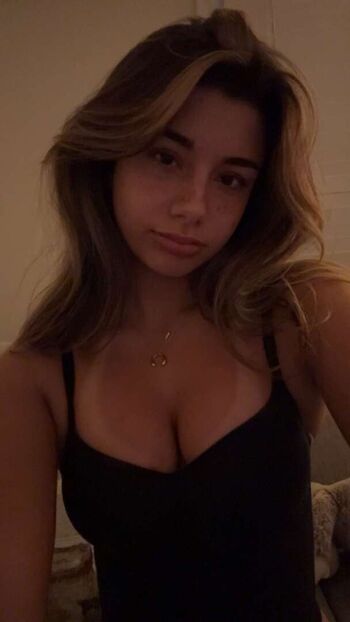 Mikayla Campinos